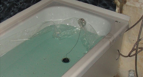 Установкой акрилового вкладыша | Узловая